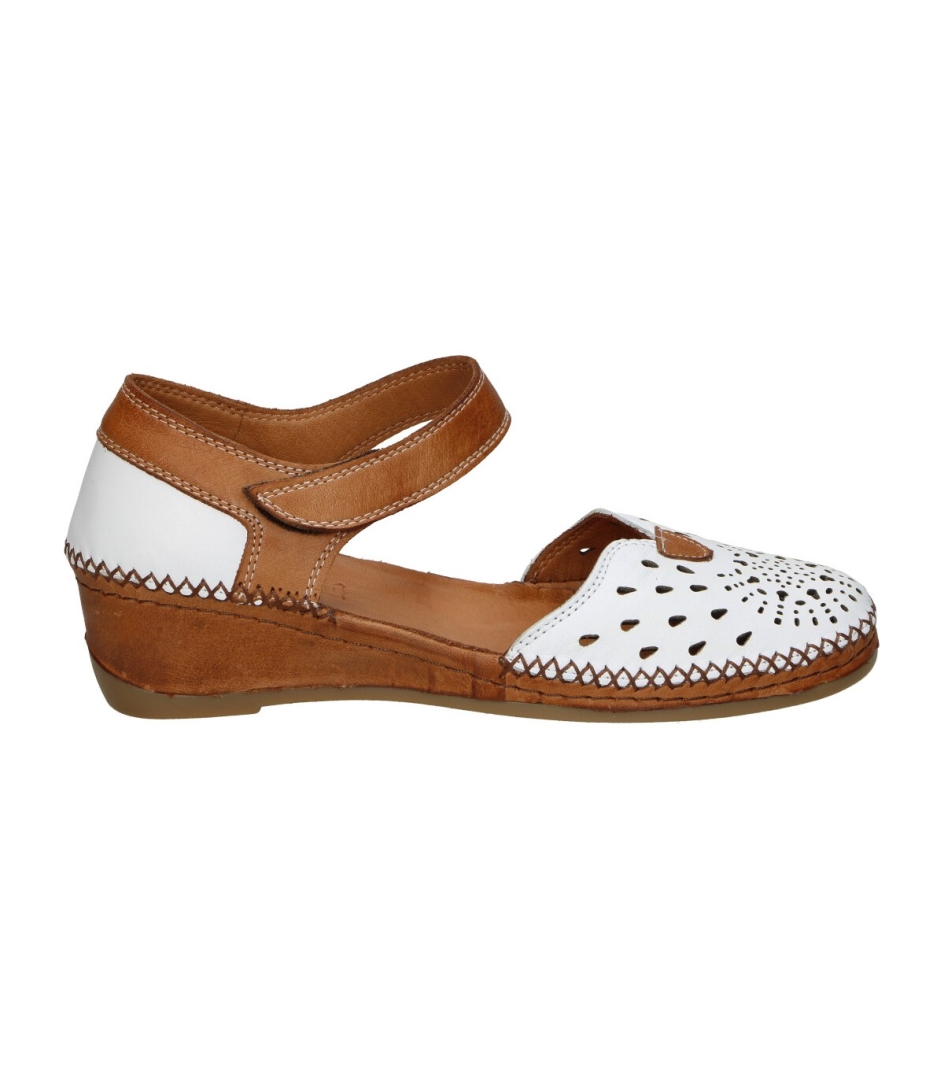 Sandalia semicerrada para mujer en piel blanca 383-173 de ERASESHOES. M-327