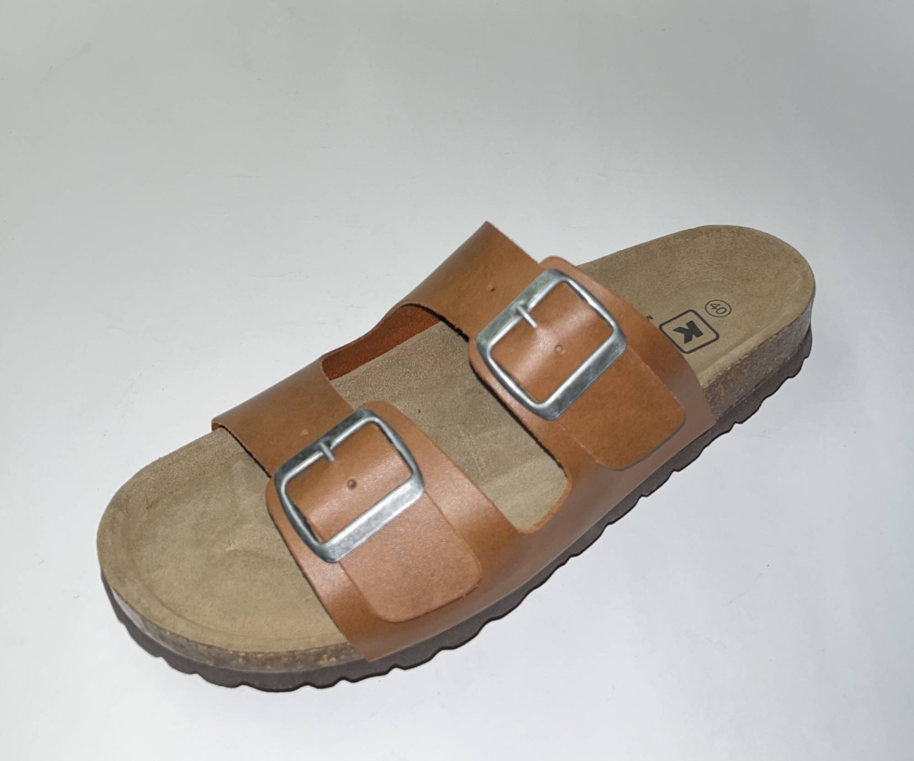 Chanclas bio para hombre en piel color cuero mod. 3195 de KNK. H-384